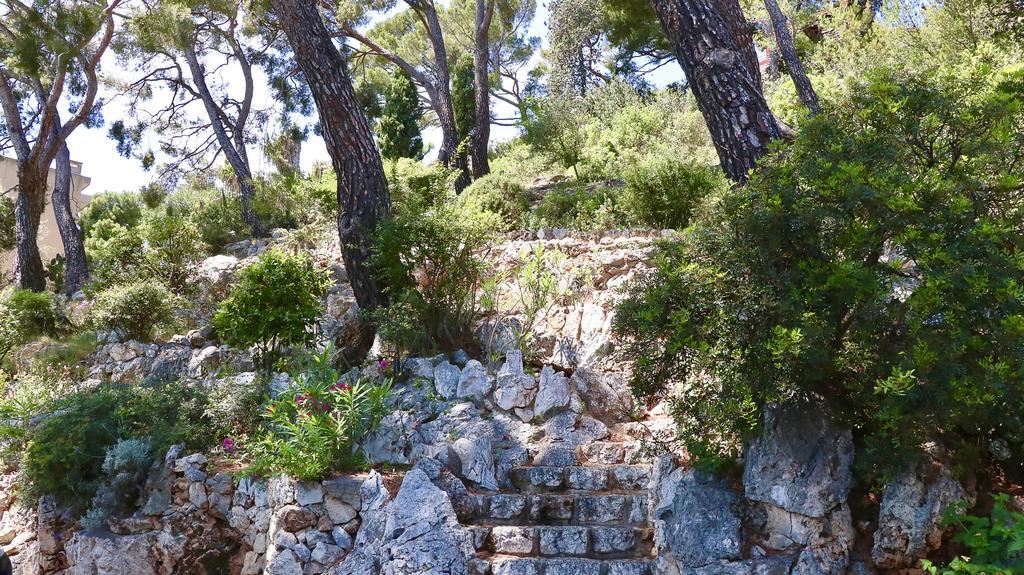 Les Jardins De Villefranche Exteriör bild